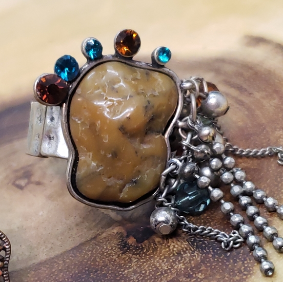 Vintage Stretch Rings - Picture 3 of 4